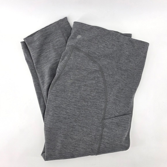 Athleta Pants - Athleta Ultimate Stash Pocket Capri Leggings Gray Heathered XL Workout Yoga 2